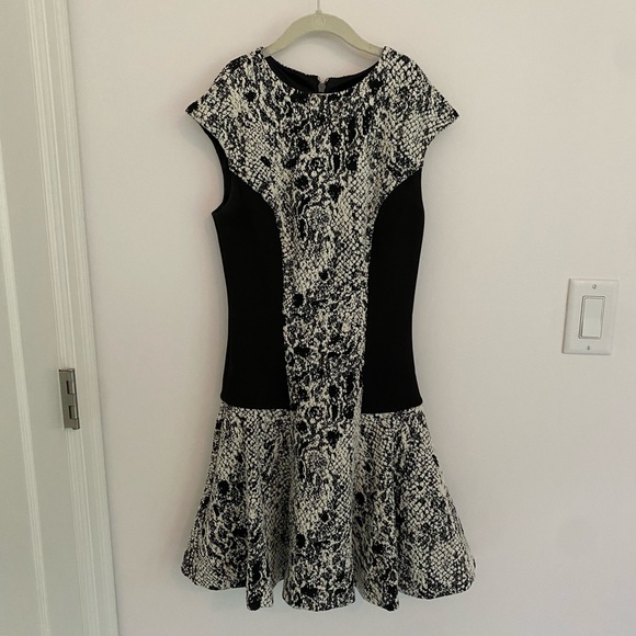 TED BAKER DRESS - Picture 1 of 4